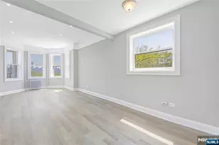 935 Blvd East 2, Weehawken, NJ 07086 - Photo 4