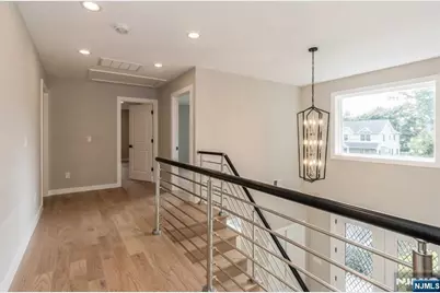 66 E Gramercy Place, Glen Rock, NJ 07452 - Photo 16