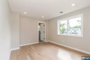 66 E Gramercy Pl, Glen Rock, NJ 07452 - Photo 18