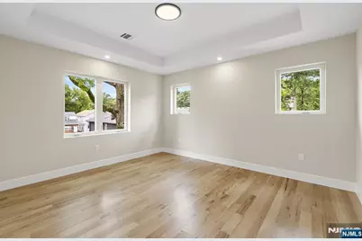 264 Beverly Hills Road, Fort Lee, NJ 07024 - Photo 34