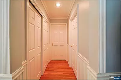 705 Gettysburg Place, Paramus, NJ 07652 - Photo 18