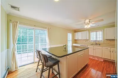 705 Gettysburg Place, Paramus, NJ 07652 - Photo 14