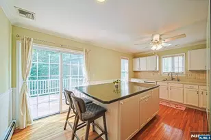705 Gettysburg Pl, Paramus, NJ 07652 - Photo 14