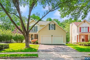 705 Gettysburg Pl, Paramus, NJ 07652 - Photo 1