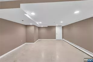 512 Brook Ave, River Vale Township, NJ 07675 - Photo 30
