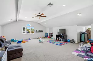 646 Teaneck Rd, Teaneck Township, NJ 07666 - Photo 12