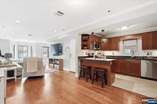 304 Palisade Ave 201, Union City, NJ 07087 - Photo 8