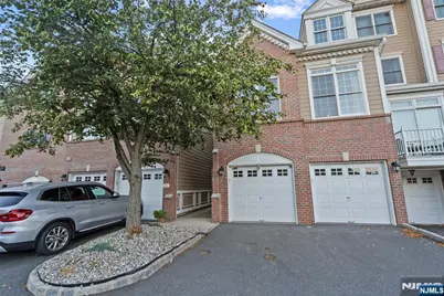 169 Price Court 169 #169, West New York, NJ 07093 - Photo 2