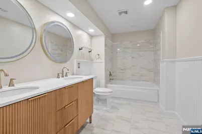169 Price Court 169 #169, West New York, NJ 07093 - Photo 18