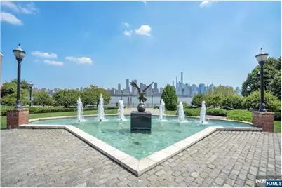 169 Price Court 169 #169, West New York, NJ 07093 - Photo 34