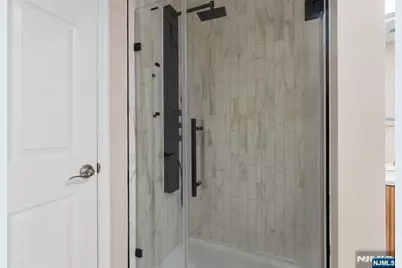 169 Price Court 169 #169, West New York, NJ 07093 - Photo 20