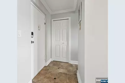 150 Overlook Avenue 7F #7F, Hackensack, NJ 07601 - Photo 8