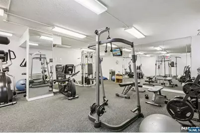 150 Overlook Avenue 7F #7F, Hackensack, NJ 07601 - Photo 22