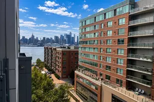 9 Ave At Port Imperial 818, West New York, NJ 07093 - Photo 2