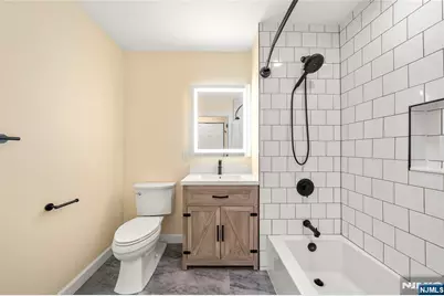 399 11th 206 #206, Palisades Park, NJ 07650 - Photo 18