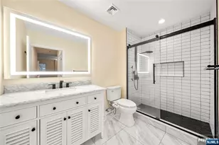 399 11th 206, Palisades Park, NJ 07650 - Photo 18