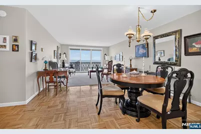 2100 Linwood Avenue 19B #19B, Fort Lee, NJ 07024 - Photo 2