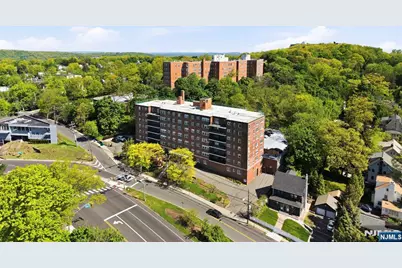 415 Claremont Avenue C004A #C004A, Montclair, NJ 07042 - Photo 36