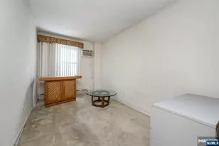 94 Van Buren St, Newark, NJ 07105 - Photo 30
