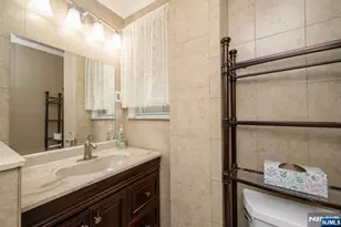 94 Van Buren St, Newark, NJ 07105 - Photo 8