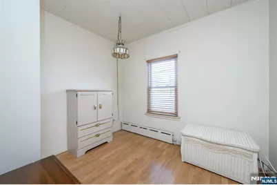94 Van Buren Street, Newark, NJ 07105 - Photo 32