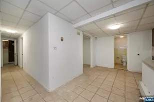 94 Van Buren St, Newark, NJ 07105 - Photo 38