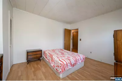 94 Van Buren Street, Newark, NJ 07105 - Photo 28