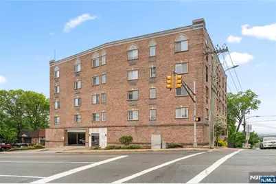 399 11th 206 #206, Palisades Park, NJ 07650 - Photo 2