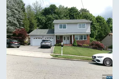 12 Wolfe Drive, Wanaque, NJ 07465 - Photo 1