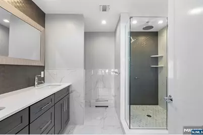 85 Washington Avenue 85 #85, Cliffside Park, NJ 07010 - Photo 10