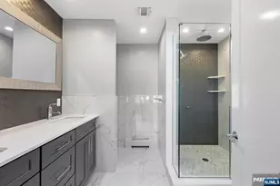 85 Washington Ave 85, Cliffside Park, NJ 07010 - Photo 10