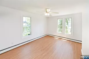 209 Merritt Ave, Bergenfield, NJ 07621 - Photo 20
