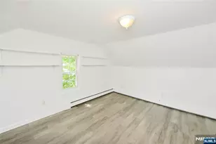 209 Merritt Ave, Bergenfield, NJ 07621 - Photo 28