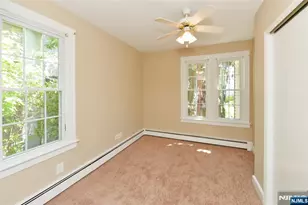 209 Merritt Ave, Bergenfield, NJ 07621 - Photo 12