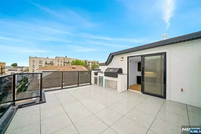 255 Morningside Avenue, Cliffside Park, NJ 07010 - Photo 42
