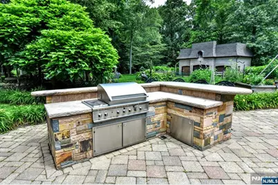 21 Baldwin Road, Saddle River, NJ 07458 - Photo 16