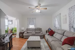 334 Travers Pl, Lyndhurst Township, NJ 07071 - Photo 10