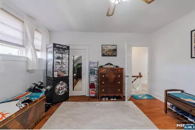 334 Travers Place, Lyndhurst Township, NJ 07071 - Photo 18