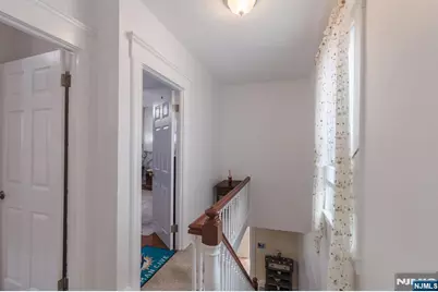 334 Travers Place, Lyndhurst Township, NJ 07071 - Photo 16