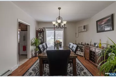 334 Travers Place, Lyndhurst Township, NJ 07071 - Photo 14