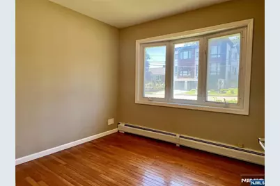 2240 Jones Road, Fort Lee, NJ 07024 - Photo 12