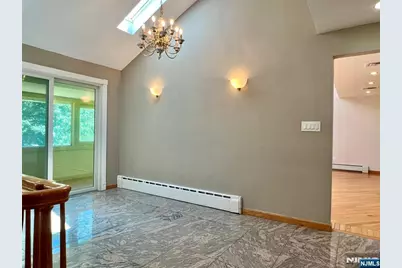 2240 Jones Road, Fort Lee, NJ 07024 - Photo 8