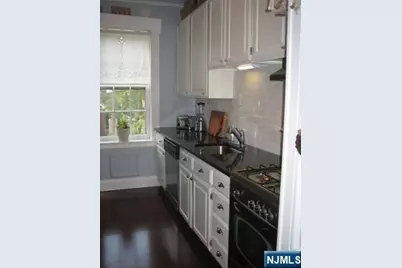 275 Engle D2 #D2, Englewood, NJ 07631 - Photo 10