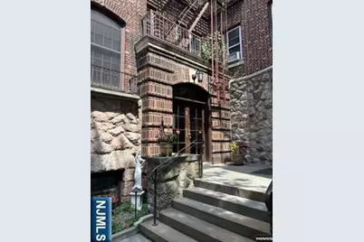 275 Engle D2 #D2, Englewood, NJ 07631 - Photo 4