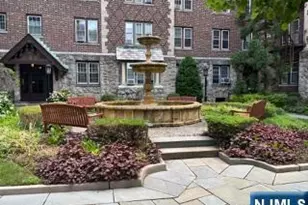 275 Engle D2, Englewood, NJ 07631 - Photo 1