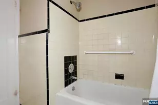 1806 Palisade Ave, Teaneck Township, NJ 07666 - Photo 12