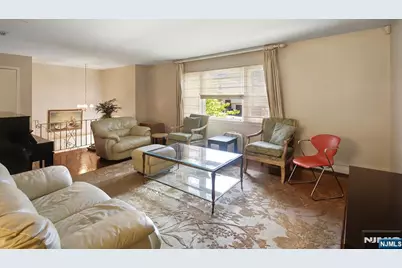 444 Lookout Avenue, Hackensack, NJ 07601 - Photo 4