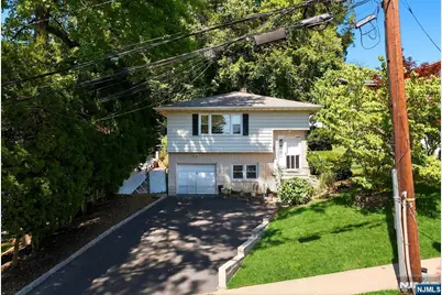 444 Lookout Avenue, Hackensack, NJ 07601 - Photo 2