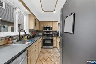 22 Norwood St, Haledon, NJ 07508 - Photo 8