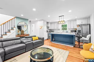 65 Woodward St, Saddle Brook Township, NJ 07663 - Photo 14